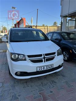 دودج كارافان